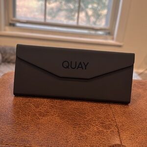 Quay folding hard shell sunglasses case